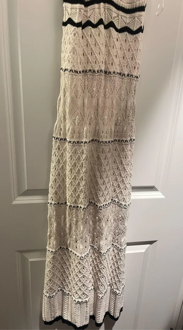Nicole Miller Black and White Crochet Dress - Image 2