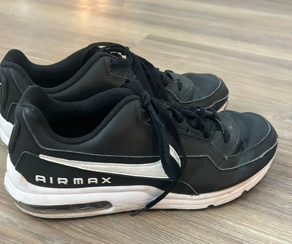 Nike Black  Airmax - Image 3