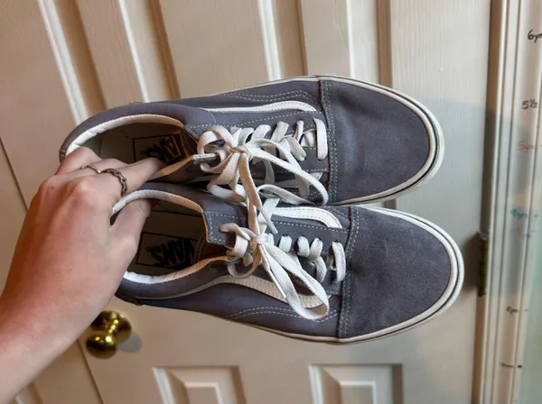 Blue Suede Vans Old Skool - Image 4