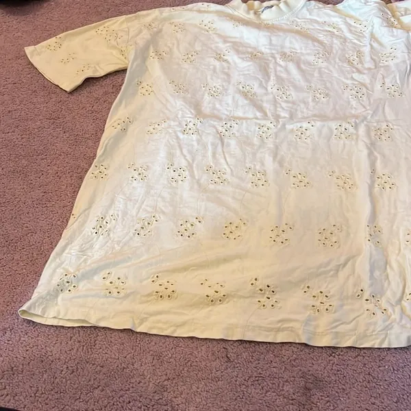 ASOS size 4 eyelet yellow dress‎ - Image 3