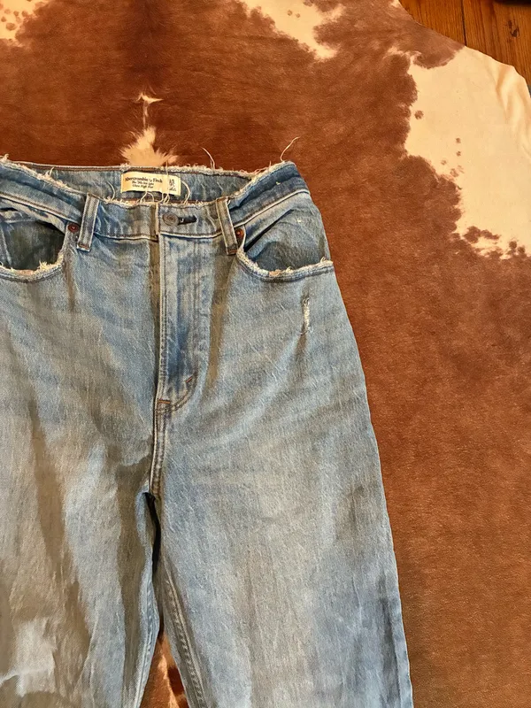 Abercrombie and Fitch the 90's Straight ultra high rise size 25/0 regular Curve love - Image 2