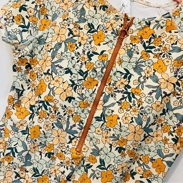 Cupshe Swimsuit Small Cap Sleeve Orange Floral One Piece Swim Bathing Sz… - Image 4