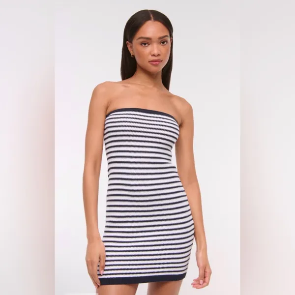 Abercrombie & Fitch Crochet-Style Strapless Mini Dress - Image 2
