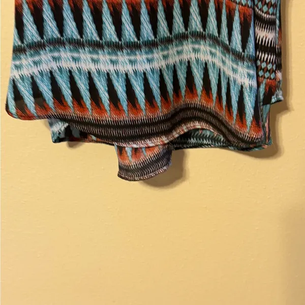 Iz Byer Multicolor Geometric Camisole - Image 4