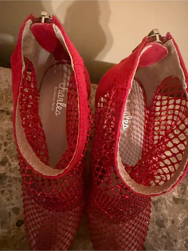 Charles By Charles David Red Mesh Sparkly Pointed Toe Ankle Boots - Image 4