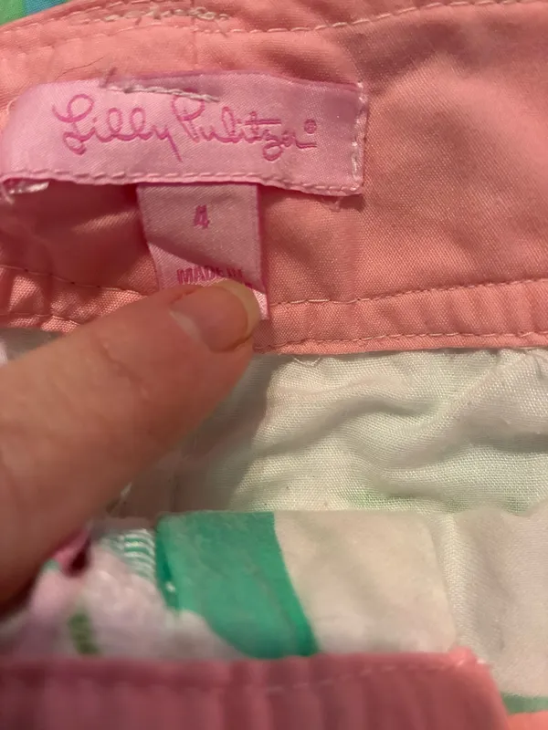 Lilly Pulitzer Shorts - Image 3