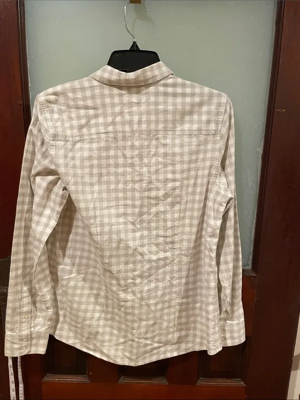 Vineyard Vines  Cream and GrayPlaid Button-Down Shirt - Image 3