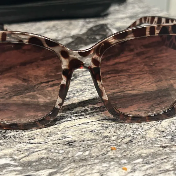 Leopard Print Sunglasses Brown - Image 8