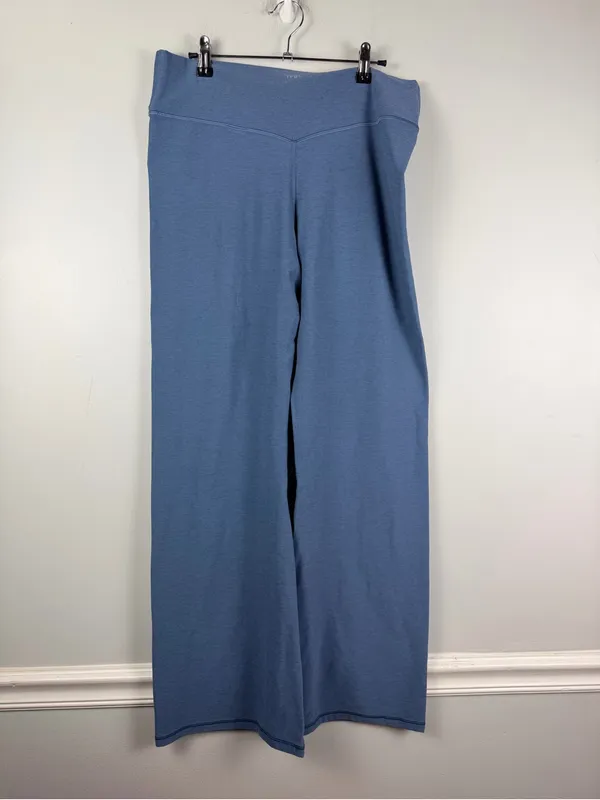 Abercrombie & Fitch YPB blue crossover wide leg yoga pants size XXL short - Image 3
