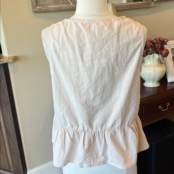 Bow Front Light Khaki Ruffle Hem Cotton Top New - Image 8