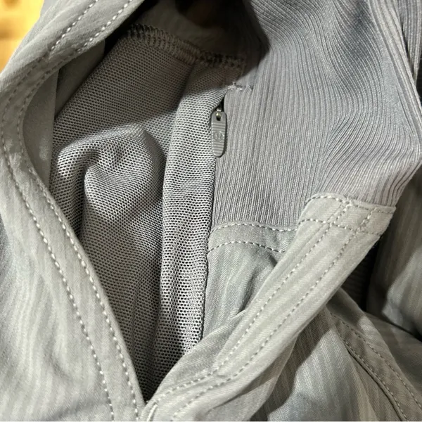 Lululemon Dance Studio Joggers Titanium Grey Size 2 Athletic Casual Travel - Image 7