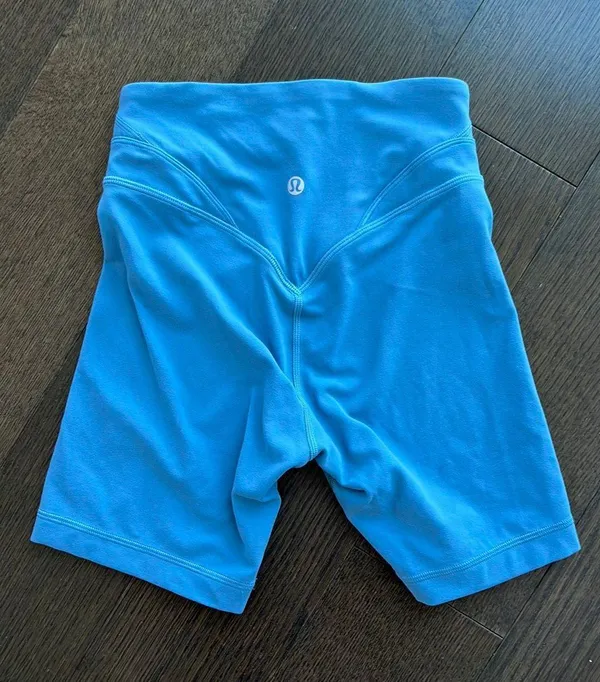 Lululemon utility blue align shorts 6” - Image 4
