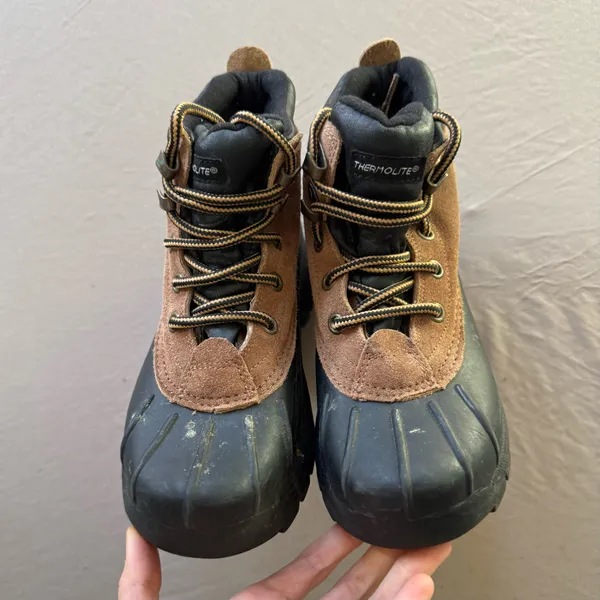 Thermolite Winter Duck Boots - Image 4