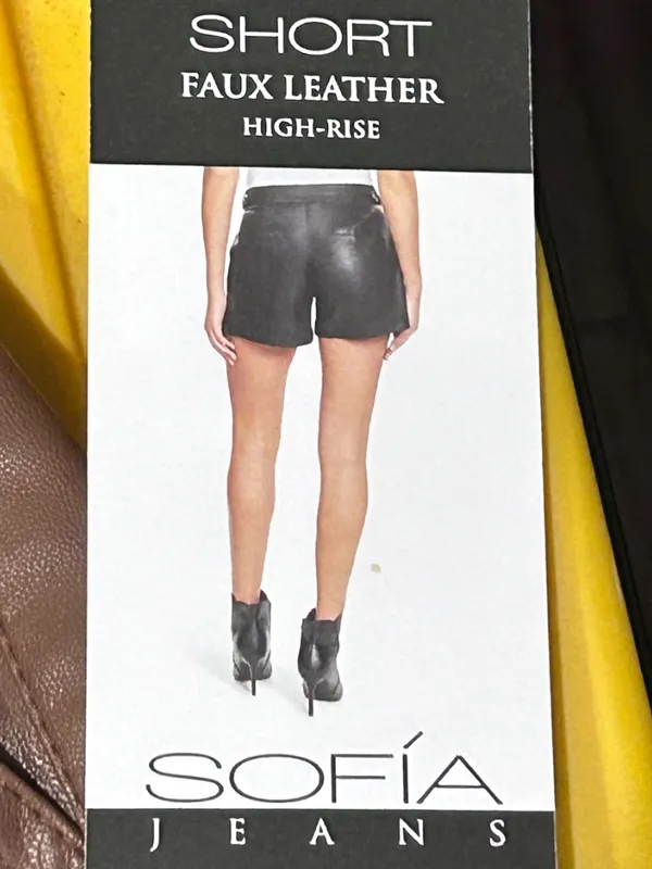 NWT Sofia by Sofia Vergara Brown Faux Leather High Rise Shorts Size 6 - Image 5