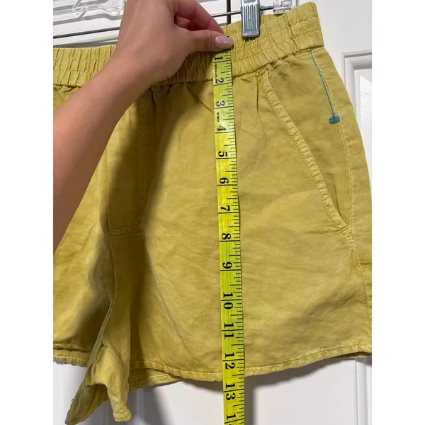 Zara Women's Olive Green High Rise Elastic Waist Shorts Size S NWT - Image 5