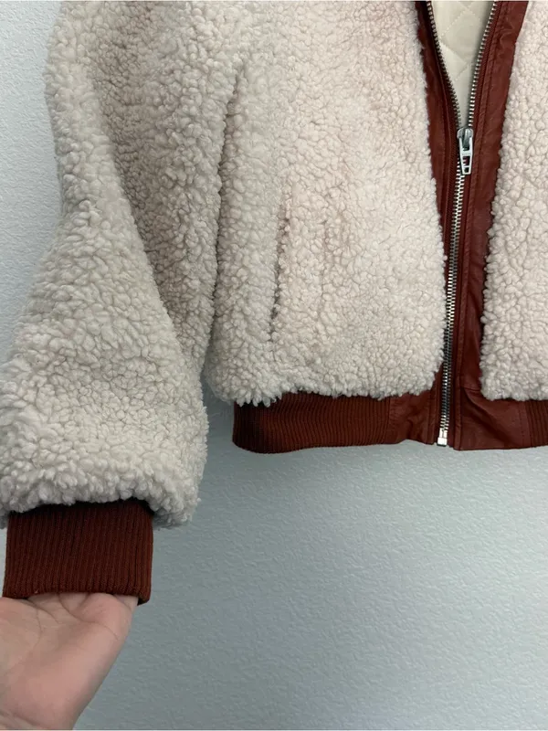 Blank NYC Faux Shearling Crop Jacket Small Marshmellow Brown - Image 5