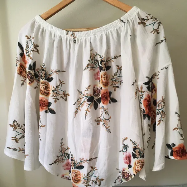 Off Shoulder Blouse/Crop Top, Small White - Image 2
