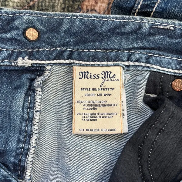 Vintage Miss Me Denim Capri Jeans 32 Angel Wing Embroidered Pockets Y2K Mcbling - Image 11