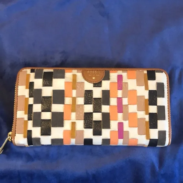 Fossil Sydney Large Zip Wallet - Image 11