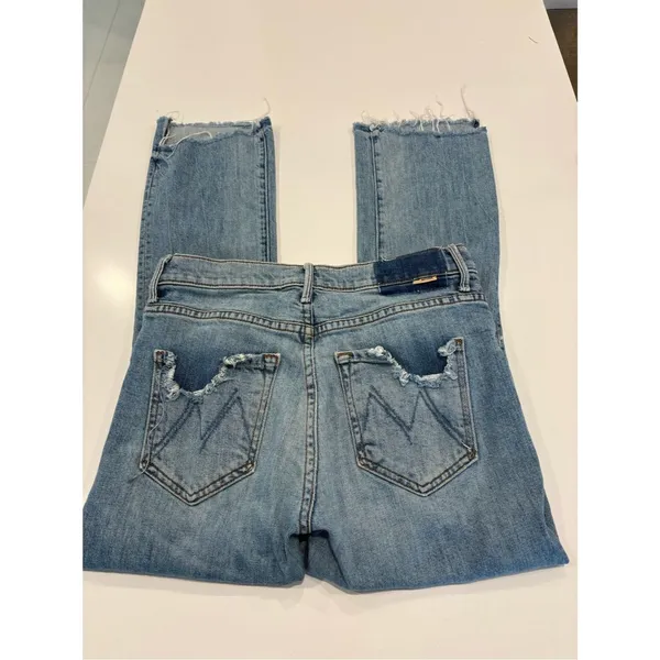 MOTHER The Insider Crop Step Fray Jeans Distressed Raw Hem Light Wash size 26 - Image 5