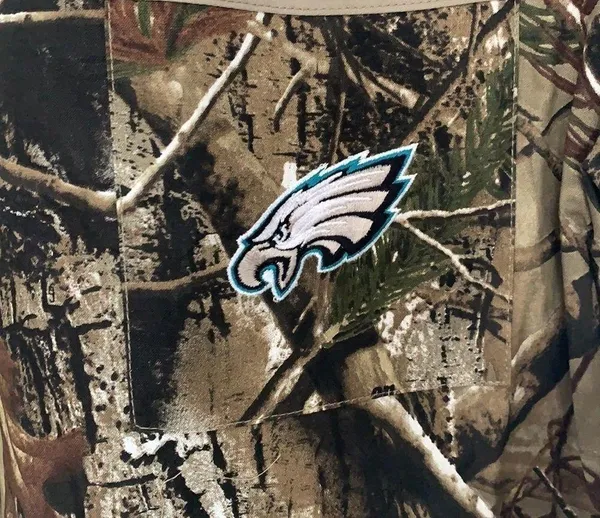 National Football League Realtree Philadelphia Eagles scrub top - Image 2