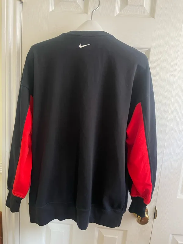 Men’s Nike Crewneck Sweatshirt (M) - Image 6