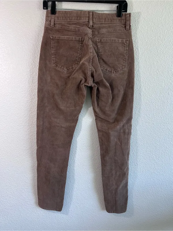 Uniqlo Women's Ezy Corduroy Low Rise Skinny Tapered Pants - Image 4
