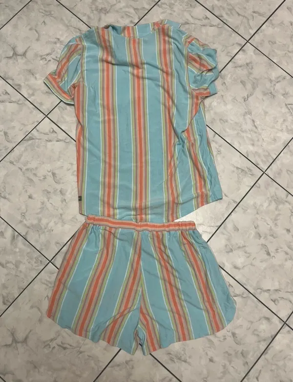 Matilda Jane Womens 2 Pc Set Pastel Colors Short Sleeve T-Shirt & Shorts XS - Image 5