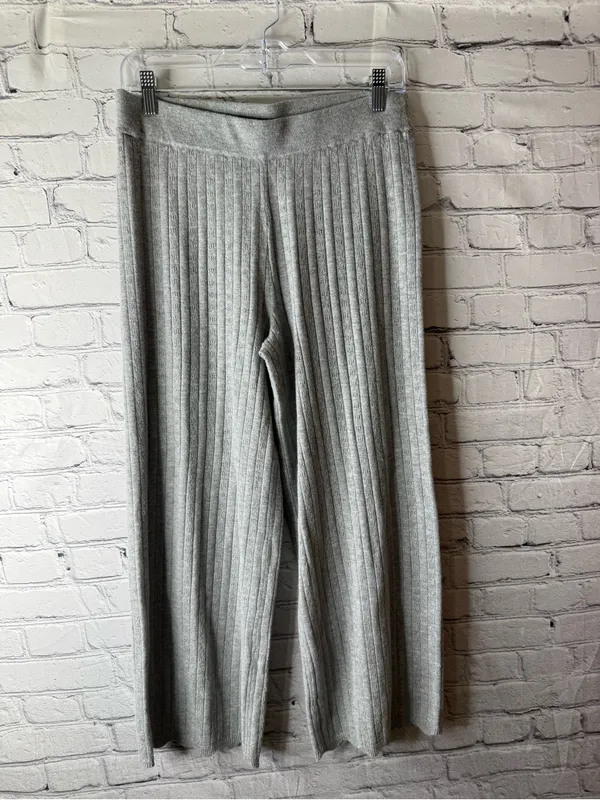 Magnolia Ribbed Knit Sleeveless Sweater Top and Wide-Leg Pants Set m/L - Image 9