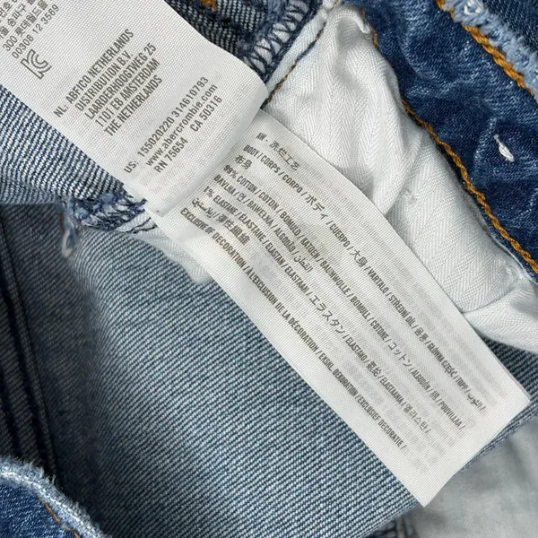 Abercrombie & Fitch 90s Straight Leg‎ Ultra High Rise Jeans - Image 5