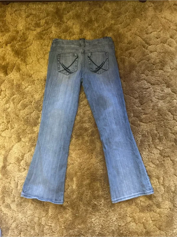 Vanity Y2K Low Rise Bootcut Jeans Light Wash Stretch Denim Flare Jeans - Image 9