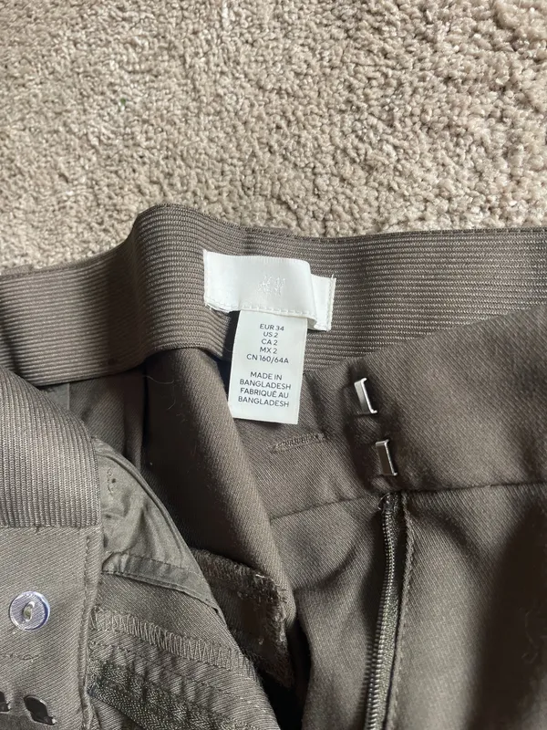 H&M dress green pants - Image 4