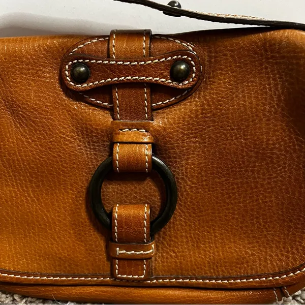 Banana Republic BR Vintage Tan‎ Leather Buckle Detail Mini Purse - Image 2