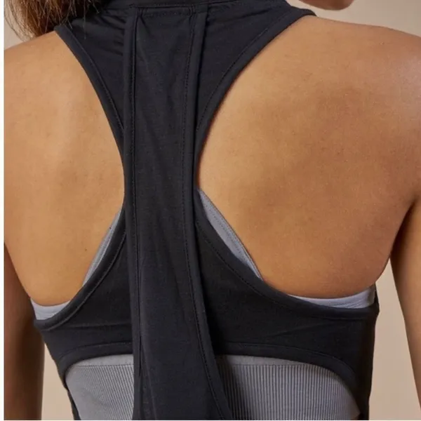 ✨ Gymshark Double Back Top✨ - Image 4