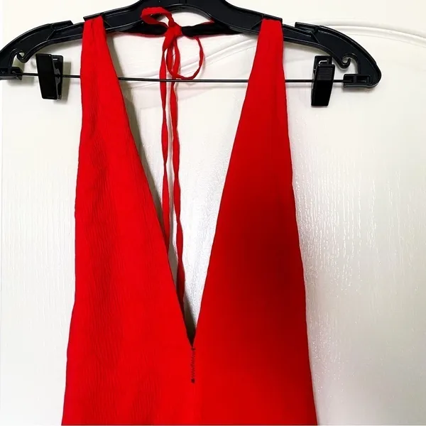 Art259Design Dress Backless‎ Halter Slit Crinkle Midi Red S NWT - Image 4
