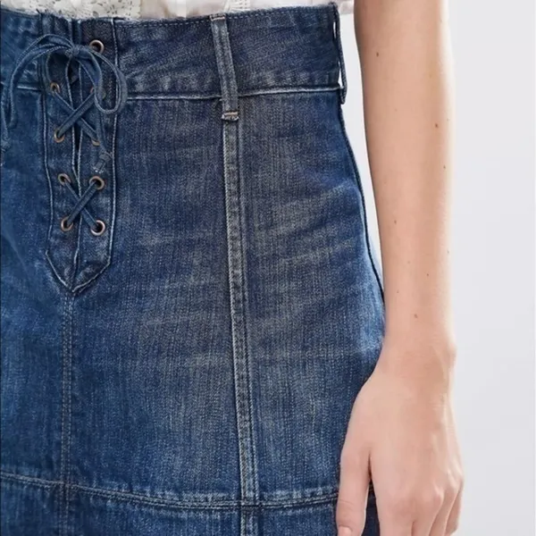 Abercrombie & Fitch denim skirt - Image 4