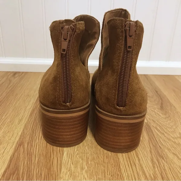 STEVE MADDEN Ankle Boot Size 10 Brown Suede Bootie Open Side Chunky Heel Western - Image 6