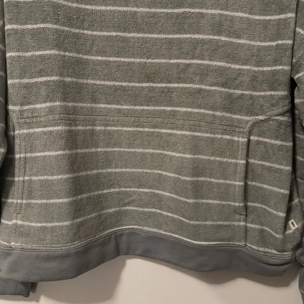 Toad&Co Gray Striped  pullover women’s large - Image 2