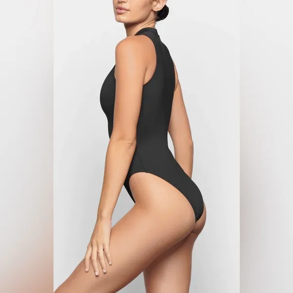 NWT Skims Zip up Sleeveless One Piece Swimsuit Black Onyx Size S - Image 3