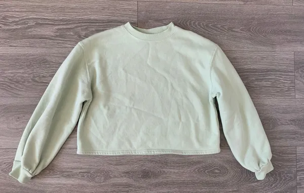 Universal Thread Crop Green Crewneck Sweatshirt  - Image 5