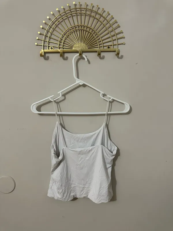 Pink Rose Women's White Spaghetti Strap Seamless Cami Top - Image 2