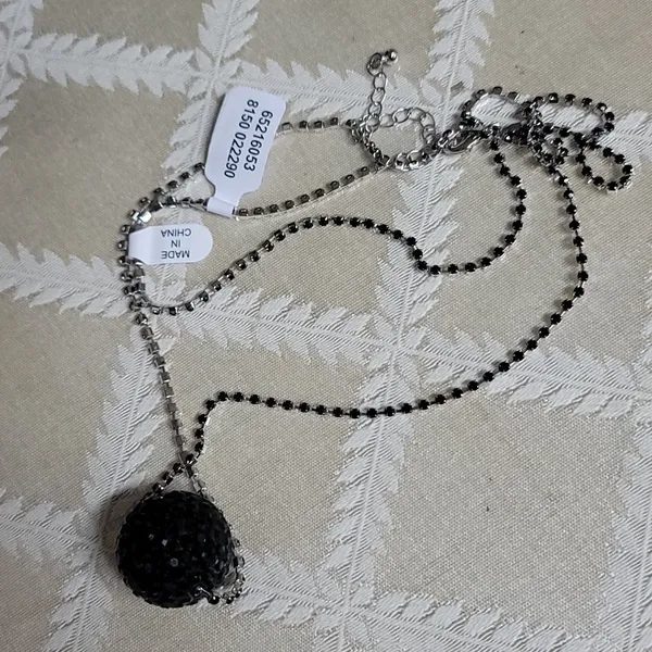 FREE PEOPLEDisco Disco Pendant Necklace In black - Image 2