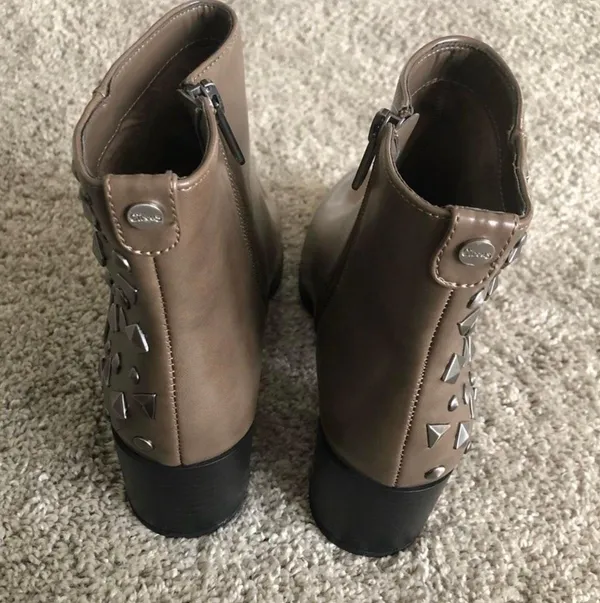 Sam Edelman NEW Circus taupe studded pointed boots - Image 5