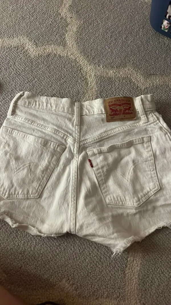 White Levi’s Shorts 501 Jean Women’s - Image 4