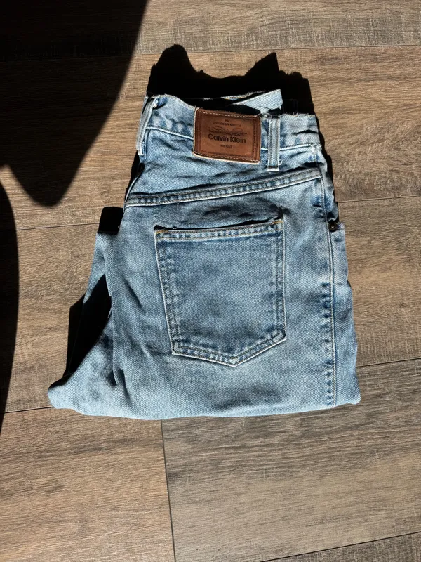 Calvin Klein Jeans - Image 2