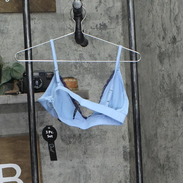 NEW Star Dust Womens Knit 2-Piece Bralette Shorts Pajama Set Light Blue M - Image 3