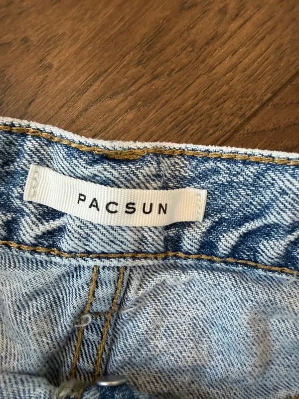 PacSun Light Blue High-Rise Distressed Denim Shorts - Size 24 - C31-041 - Image 2