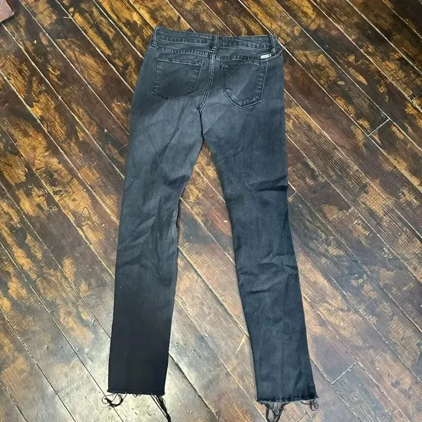 Kancan destroyedraw hem 5/26 black stretchy jeans - Image 3