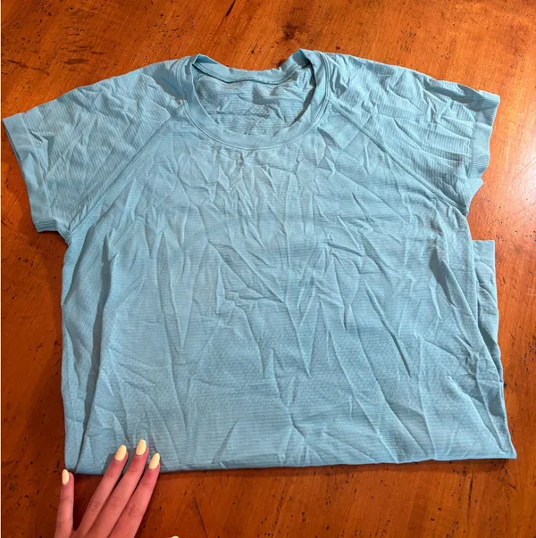 Lululemon Swiftly Tech Short Sleeve - Image 2