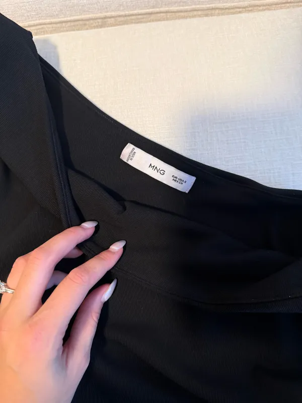 Mango Black Top - Image 2